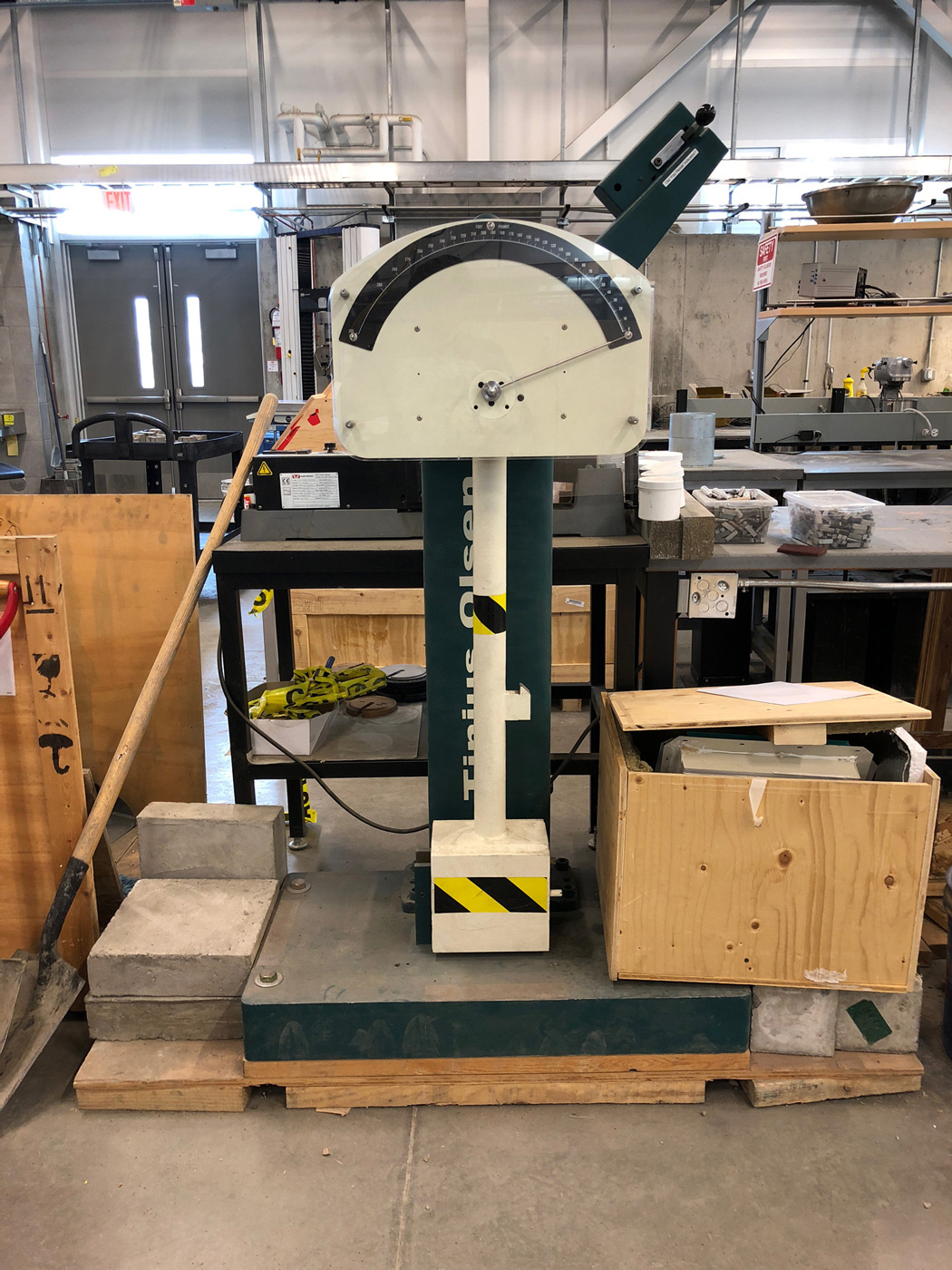 Charpy Impact Tester